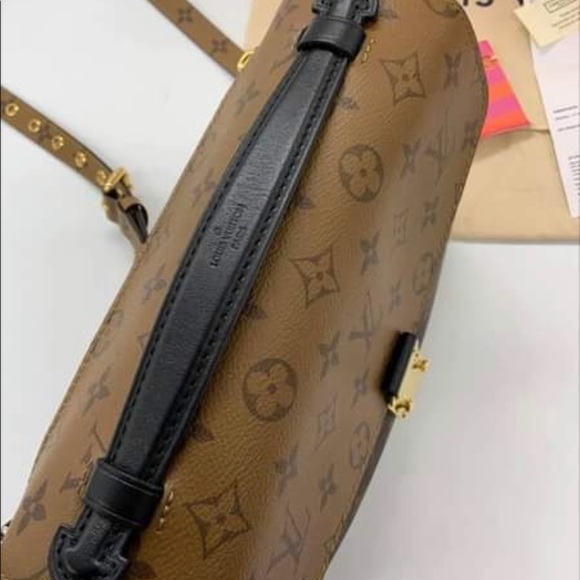 Louis Vuitton Pochette SOLD - Picture 3 of 11